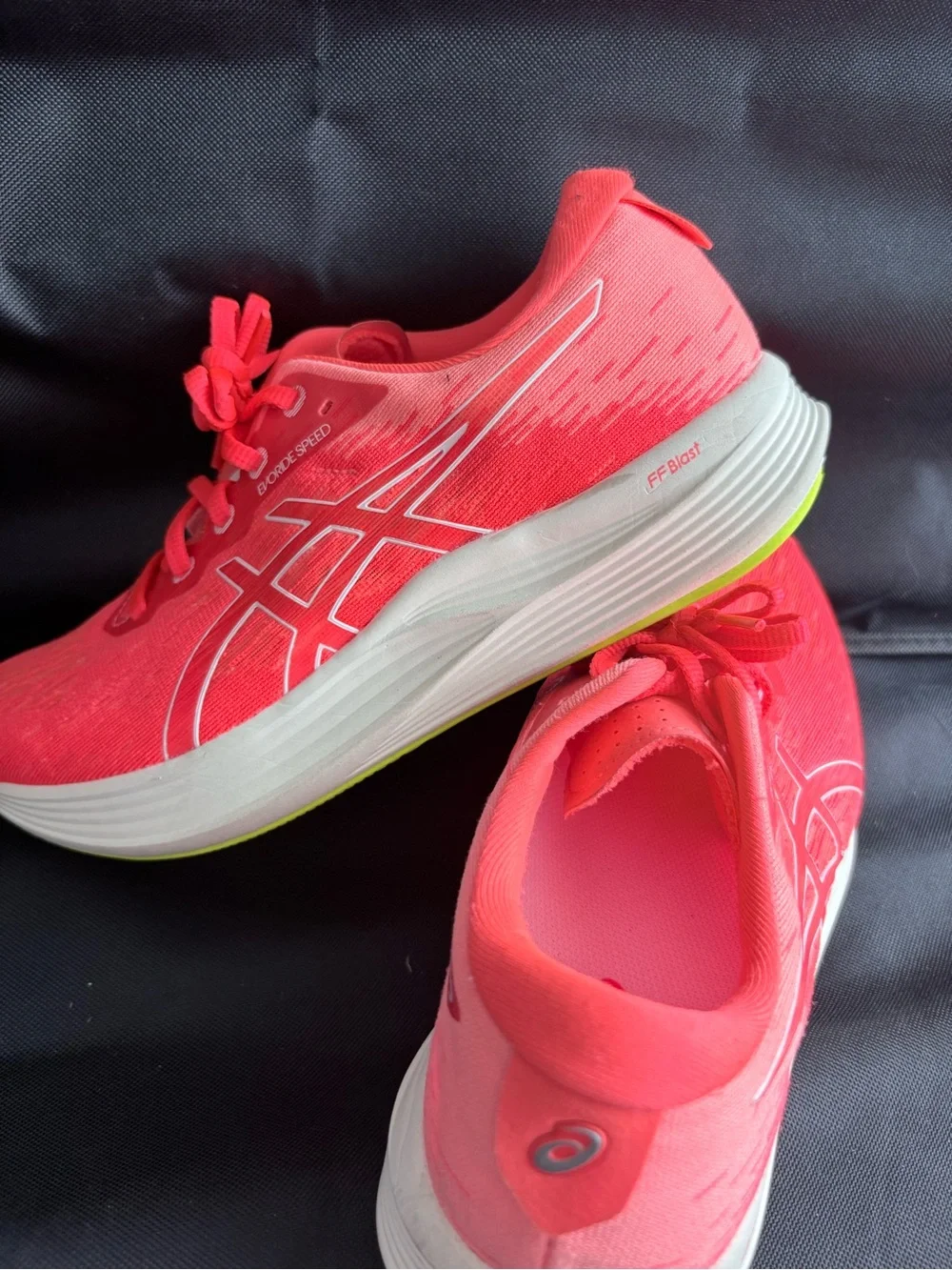 Asics lightweight knit